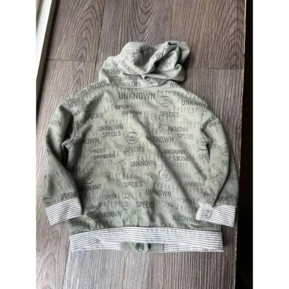 Star Wars zip up 18 months‎ - Picture 2 of 4